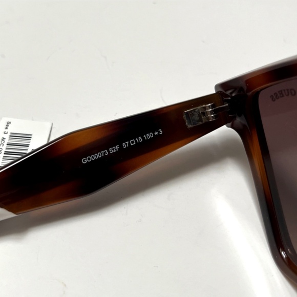 NWT GUESS Square Sunglasses Tortoise Shell Classic Brown GO00073 White Stripe main image 4